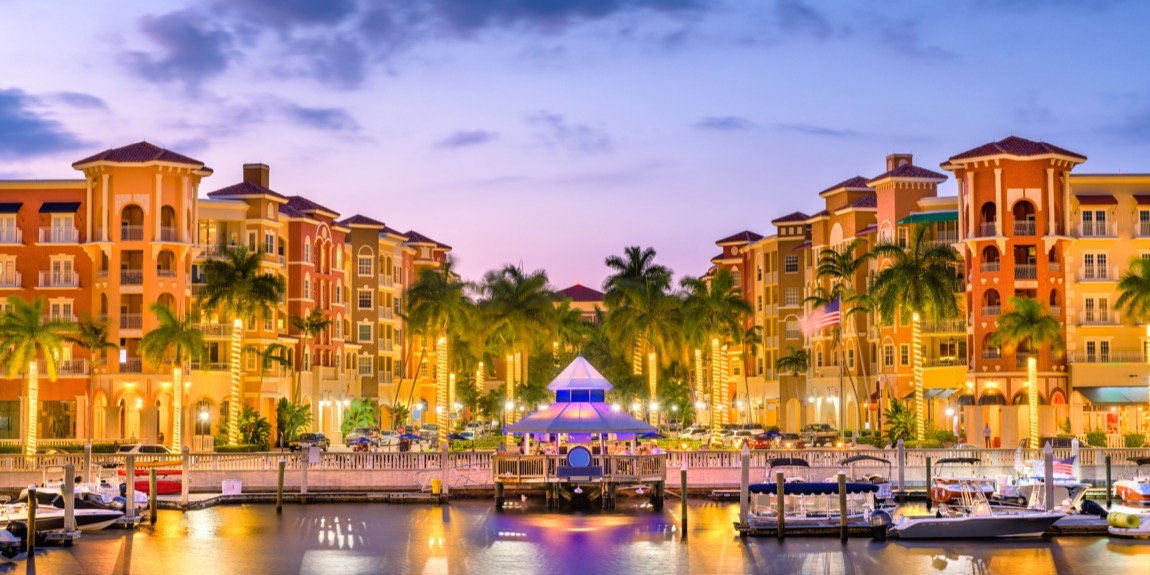 Downtown Naples entertainment image